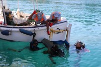 OTO LASTİĞİ - Antalya Yat Limanı'nda Deniz Temizliği