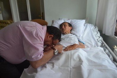Kaymakam Atlamaz'dan MS Hastası Emekli Öğretmene Ziyaret