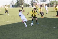 KıRŞEHIRSPOR - Kırşehirli Gençler Uluslar Arası Futbol Tecrübesi Kazanıyor