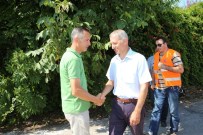 SÜLEYMAN DIŞLI - Başkan Dişli, Poyrazlar'daki Asfalt Çalışmalarını İnceledi