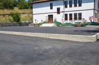 NECDET AKSOY - Okullarda Asfalt Çalışmaları Başladı