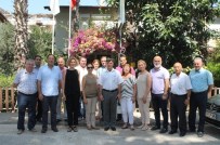 KLEOPATRA - Vali Yardımcısı Yüksel, Turizmcilerle Bir Araya Geldi