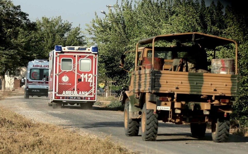 Sınırda IŞİD'le çatışma: 1 astsubay şehit oldu