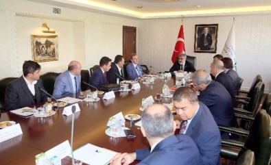 Bakanlıkta 'Kütahya' Toplantısı