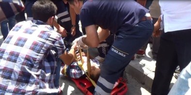 Kazada Yaralanan Çocuk Hüngür Hüngür Ağladı