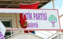 DERVİŞ EROĞLU - Kemer'de HDP Binasına Saldırı