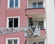 İTFAİYE MERDİVENİ - Ordu'da Ev Yangını Korkuttu