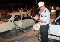 Osmaniye'de İki Otomobil Çarpıştı Açıklaması 8 Yaralı