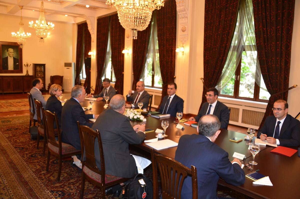 AK Parti-CHP görüşmesi sonrası açıklama