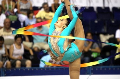 21. Ritmik Cimnastik Turnuvası Başladı