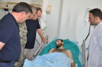 İBRAHIM ÇENET - Vali Canbolat, Yaralı Polis Memurlarını Ziyaret Etti