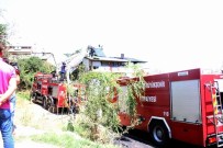 KıRANARDı - 3 Katlı Evin Çatı Katında Çıkan Yangın Korkuttu