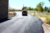 KOZLUCA - Büyükşehir Belediyesi, Kale'nin Yollarını Asfaltlıyor