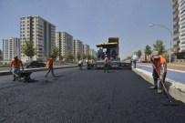 Diyarbakır Büyükşehir Belediyesi Asfalt Çalışmalarına Devam Ediyor