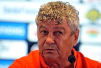 MIRCEA LUCESCU - Lucescu Açıklaması 'Fenerbahçe İle Eşleşmek İstemezdim'