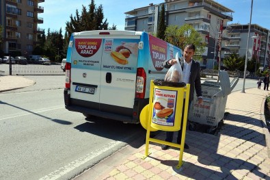 Malatya'da Yürütülen Bayat Ekmek Toplama Çalışması