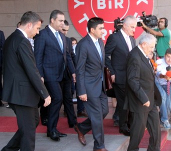 Terör Bilgilendirme Heyeti CHP Genel Merkezi'nden Ayrıldı