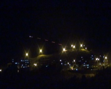 Teröristler Karakollara Saldırdı