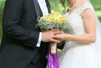 UYKU DÜZENİ - Yazın Şok Diyetlerden Uzak Durun Uyarısı