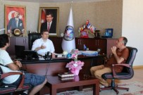 KıZıLDERE - Akçakoca Pop Müzik Grubu Başkan Yemenici'ye Teşekkür Ziyaretinde Bulundu