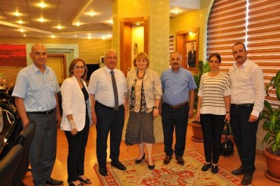 Türkiye'deki Suriyelilere Meslek Edindirme Projesi