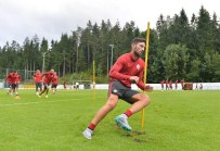 SEMİH KAYA - Galatasaray, Yeni Sezon Hazırlıklarını Sürdürüyor