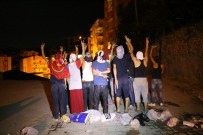 GAZ BULUTU - Hakkari'de Olaylı Gece