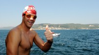 NİHAT USTA - İngiliz Yüzücü Walker, Çanakkale Boğazı'nda Gösteri Yaptı