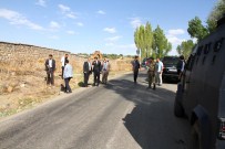 SONER KIRLI - Malazgirt İlçe Jandarma Komutanı Kulaksız'ın Şehit Edilmesi