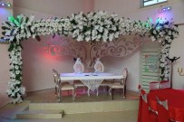 OTOPARK SORUNU - Necip Fazıl Ve Osmanlı Düğün Salonları Düğün Ve Toplantı İçin Hizmette