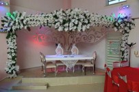 OTOPARK SORUNU - Necip Fazıl Ve Osmanlı Düğün Salonları Düğün Ve Toplantı İçin Hizmette