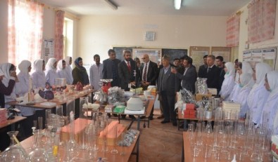 TİKA'nın Eğitim Projeleri Afganistan'ın Geleceğine Umut Oluyor