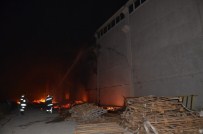 KAAN PEKER - Akhisar OSB'de Yangın