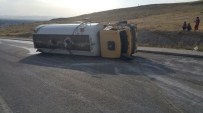 Erciş Belediye Sulama Aracı Kaza Yaptı; 1 Yaralı