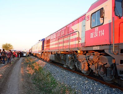 Trans Asya trenine mayınlı saldırı
