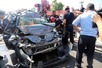 ULUDAĞ ÜNIVERSITESI TıP FAKÜLTESI HASTANESI - Bursa'da Zincirleme Trafik Kazası Açıklaması 2 Ölü