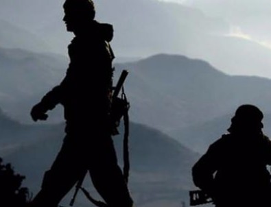 Diyarbakır'da askere hain pusu: 3 yaralı