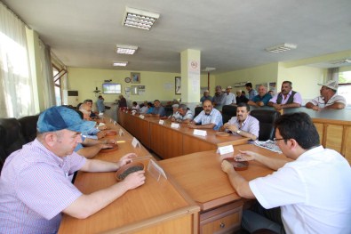 Kaymakam Şahin, Zahireciler Sitesi Esnafıyla Görüştü