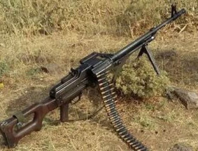 PKK'lılar silahlarını bırakıp kaçtılar