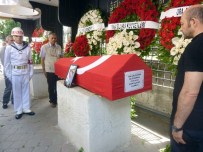 EMEKLİ KORGENERAL - 'Balyoz' Sanığı Tuğamiral Çakmak, Son Yolculuğuna Uğurlandı