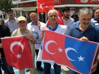 MAHMUT ALAN - Bolu'da Doğu Türkistan'da Yapılan Zulme Tepki Yürüyüşü