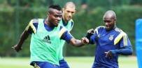 EMMANUEL EMENİKE - F.Bahçe'de Emenike şoku!