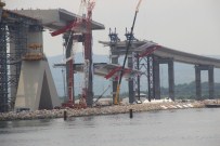 En Ağır Parçası Yerleştiriliyor