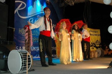 'İftarda Şenlik Var' Selendilileri Kahkahaya Boğdu