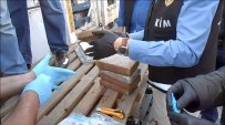 PİRİ REİS - İstanbul'da 4 Buçuk Milyonluk Kokain Operasyonu