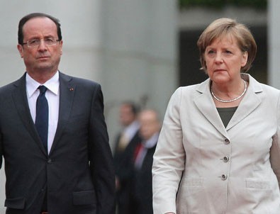 Referandum sonrası Hollande ve Merkel'den flaş karar