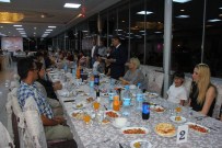 BAHADıR KÖSE - Adana'da Şehit Aileleri Ve Gazilere İftar Yemeği