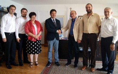 Ayto Üyelerine Schengen Vizesinde Çifte Kolaylık