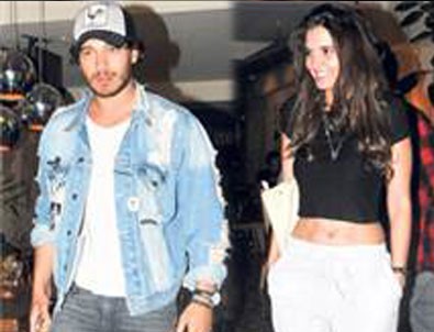 Çağatay ile Leyla yine yakalandı!