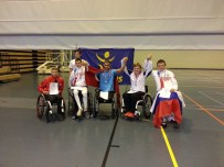 HAKAN AKKAYA - Engelli Eskrimci Hakan Akkaya'dan Dünya Birinciliği